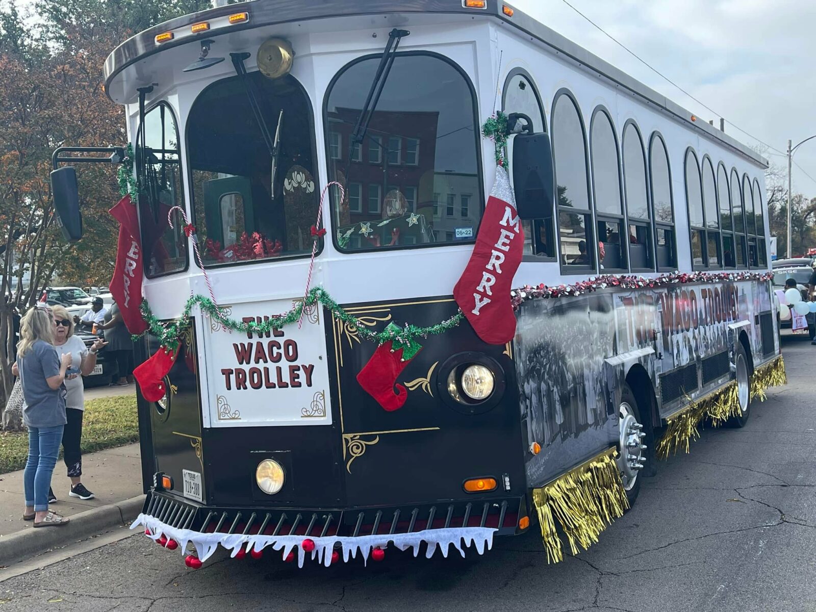 Christmas Lights Tour by the Waco Trolley Visit Waco, TX